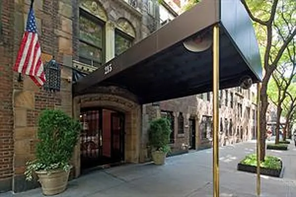 Sold by Douglas Elliman | media 29