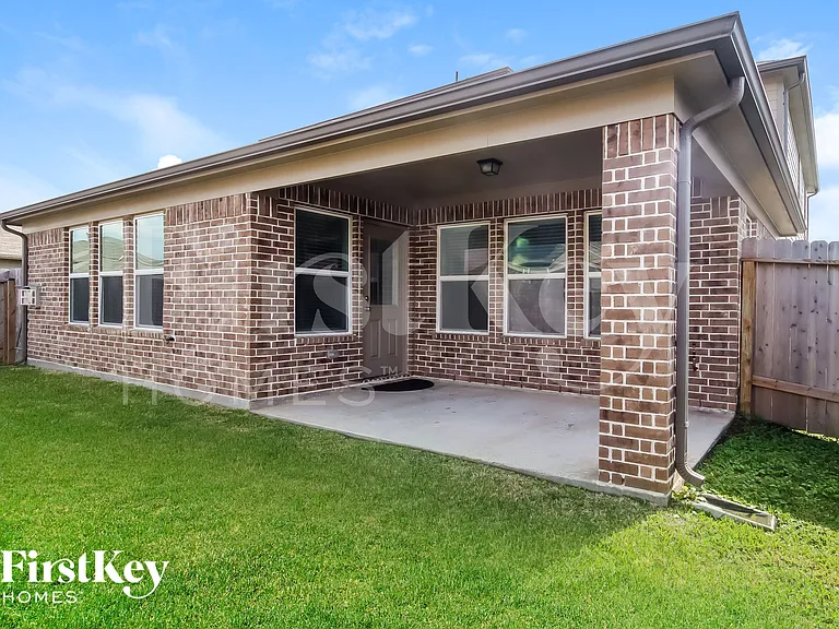 1023 Ranch Oak Dr — Photo 15