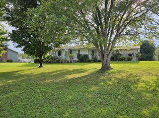 57 Arnold Dr, Rock Spring, GA 30739
