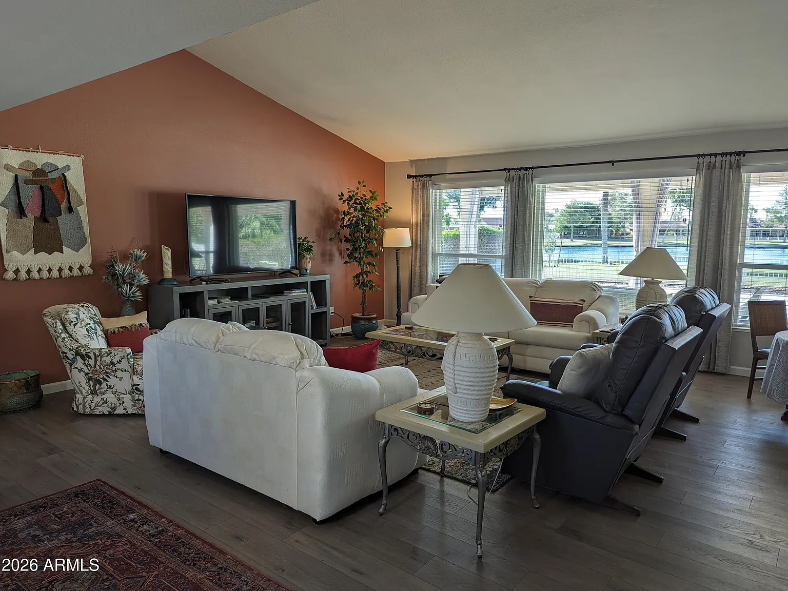 2 bed, 2.0 bath, 1823 sqft, $3,950 — Photo 3