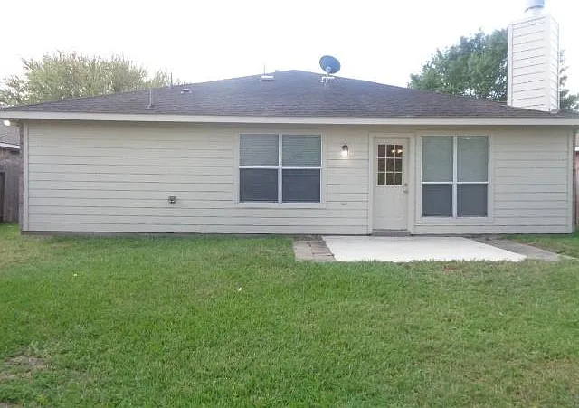 19021 Hammer Ln — Photo 22