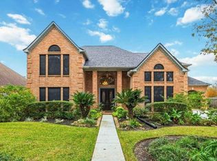 13906 Placid Woods Ct, Sugar Land, TX 77498