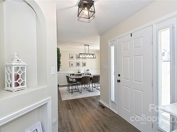 5th image of 9303 Morgan Glenn Dr