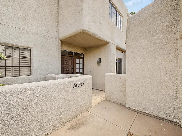 3057 E Rose Ln — Photo 23