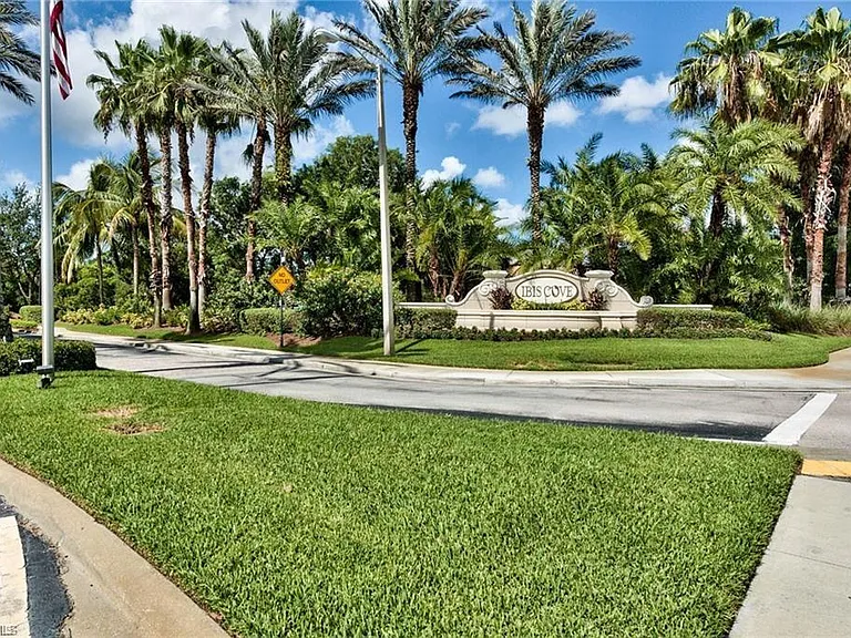 8207 Ibis Cove Cir #S — Photo 38