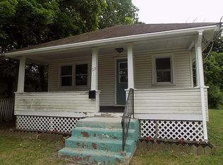 33 Stuart St, Woodbury, NJ 08096