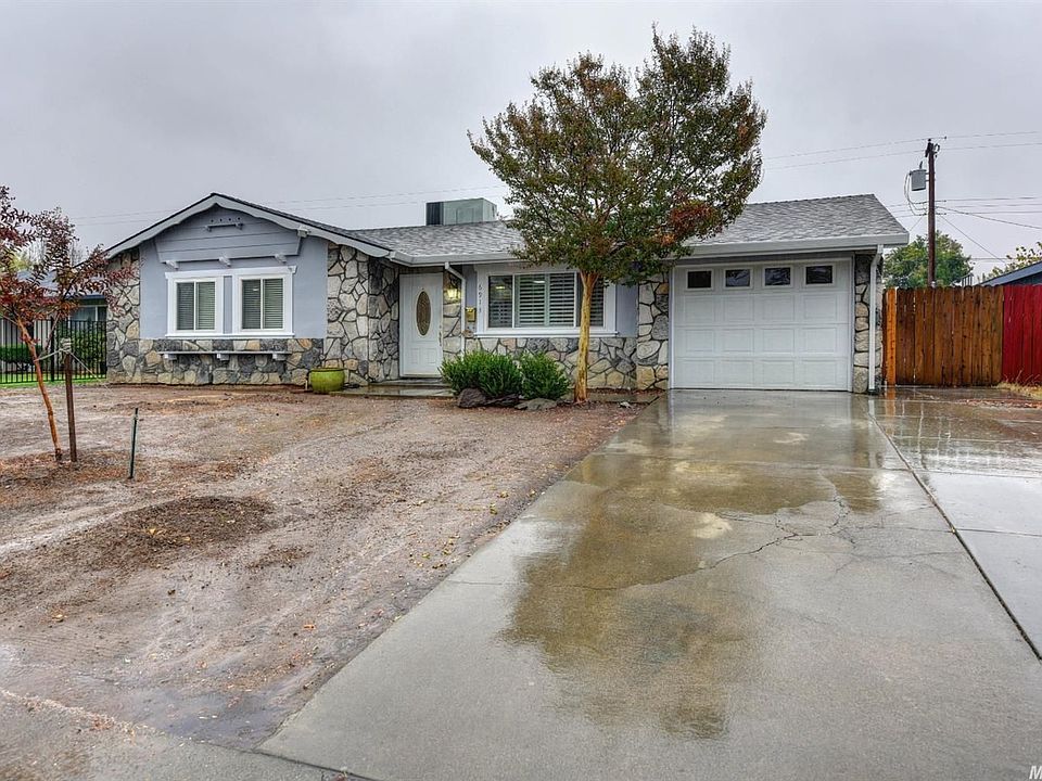 1st image of 6913 Farmington Way
