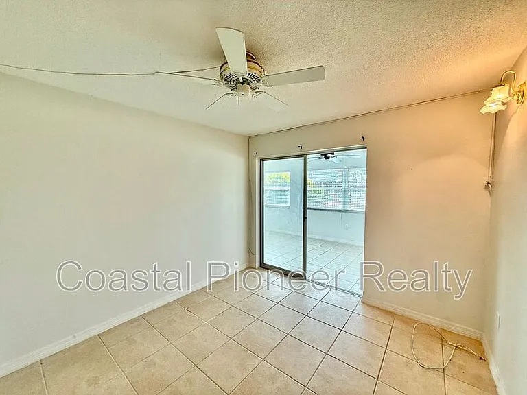 5111 Amulet Dr #B105 — Photo 20