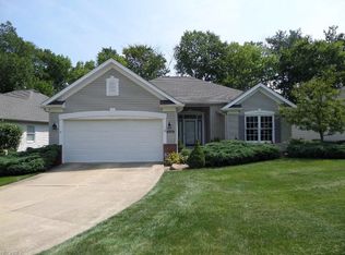 1379 Starr Cir, Broadview Heights, OH 44147