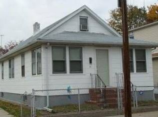 81 Gotham Ave, Elmont, NY 11003