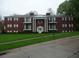 8 Kenny Ct, Milford, OH 45150