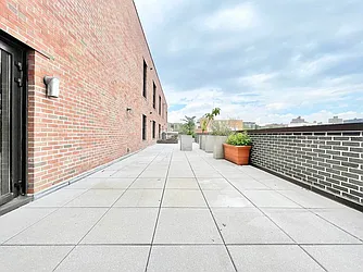 Rented by Century 21 Premier 