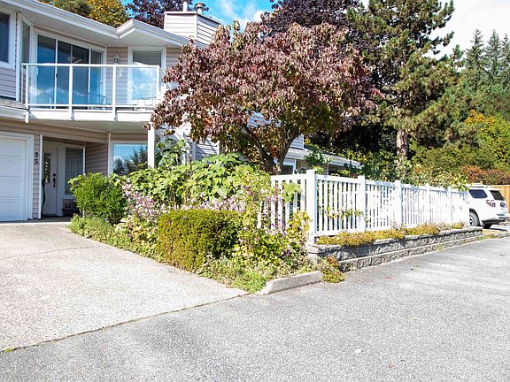 4th image of 1190 Falcon Dr #35