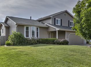 9709 S 9th Ave, Bellevue, NE 68123