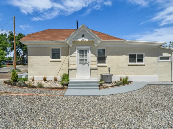 219 S 100th St W, American Fork, UT 84003
