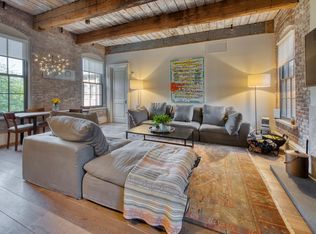 15 Church St #Penthouse 322, Sag Harbor, NY 11963