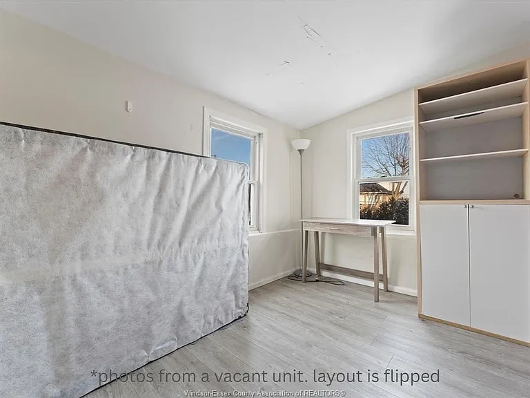 223 Gladstone Ave — Photo 12