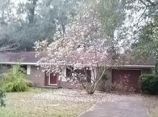 1912 Chowkeebin Nene, Tallahassee, FL 32301