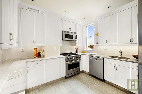 Sold by Halstead Real Estate | media 3