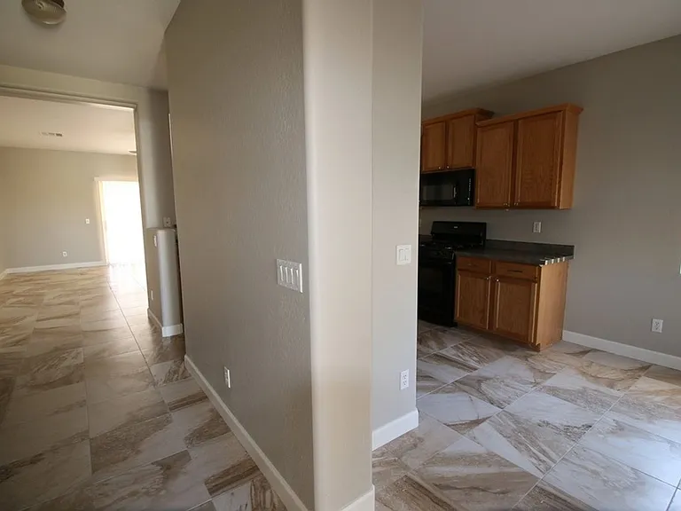 15225 W Shaw Butte Dr — Photo 8