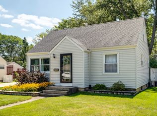 253 Pearl St, Cary, IL 60013