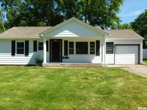 553 Oaklawn Ave, East Moline, IL 61244