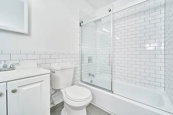 Rented by Living New York | media 12