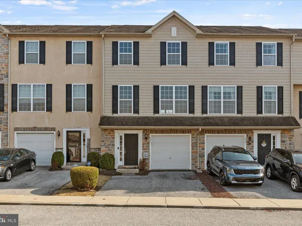 241 Kennedy Dr, Coatesville, PA 19320