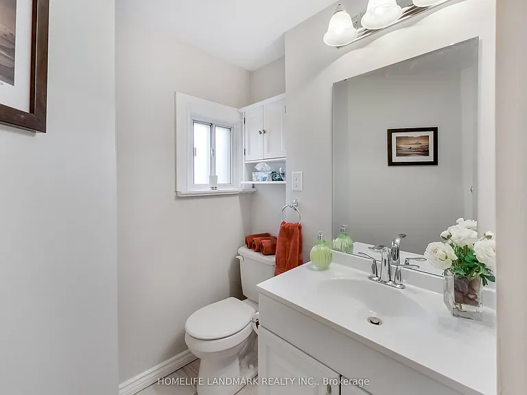 297 Withrow Ave — Photo 18