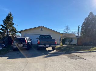 813 Northridge Dr, Yreka, CA
