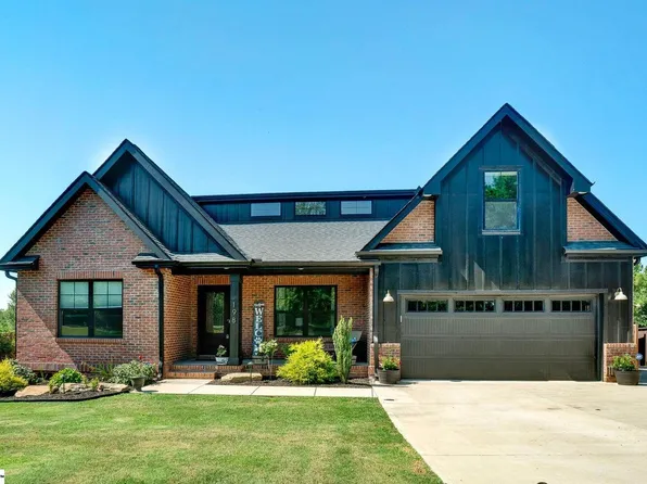 198 Barnett Rd, Campobello, SC 29322