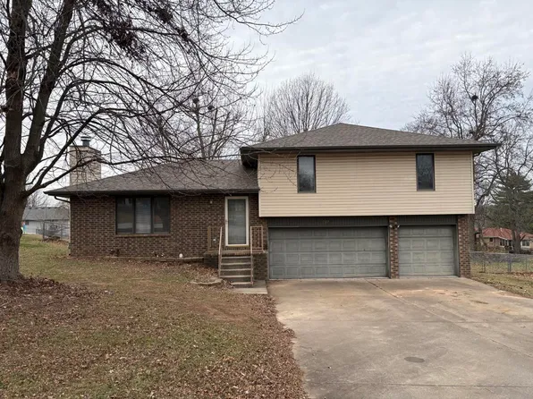 707 S Main Street, Willard, MO 65781