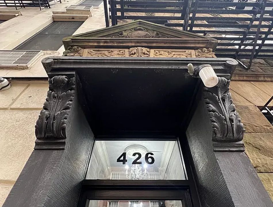 1st image of 426 W 47th St APT 1A