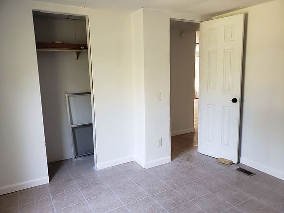 5th image of 162 Sunny Brooke Rd