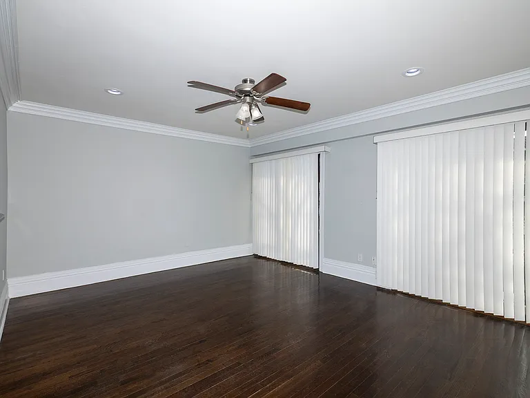 Fairfield Terrace At Lynbrook Village — Photo 16