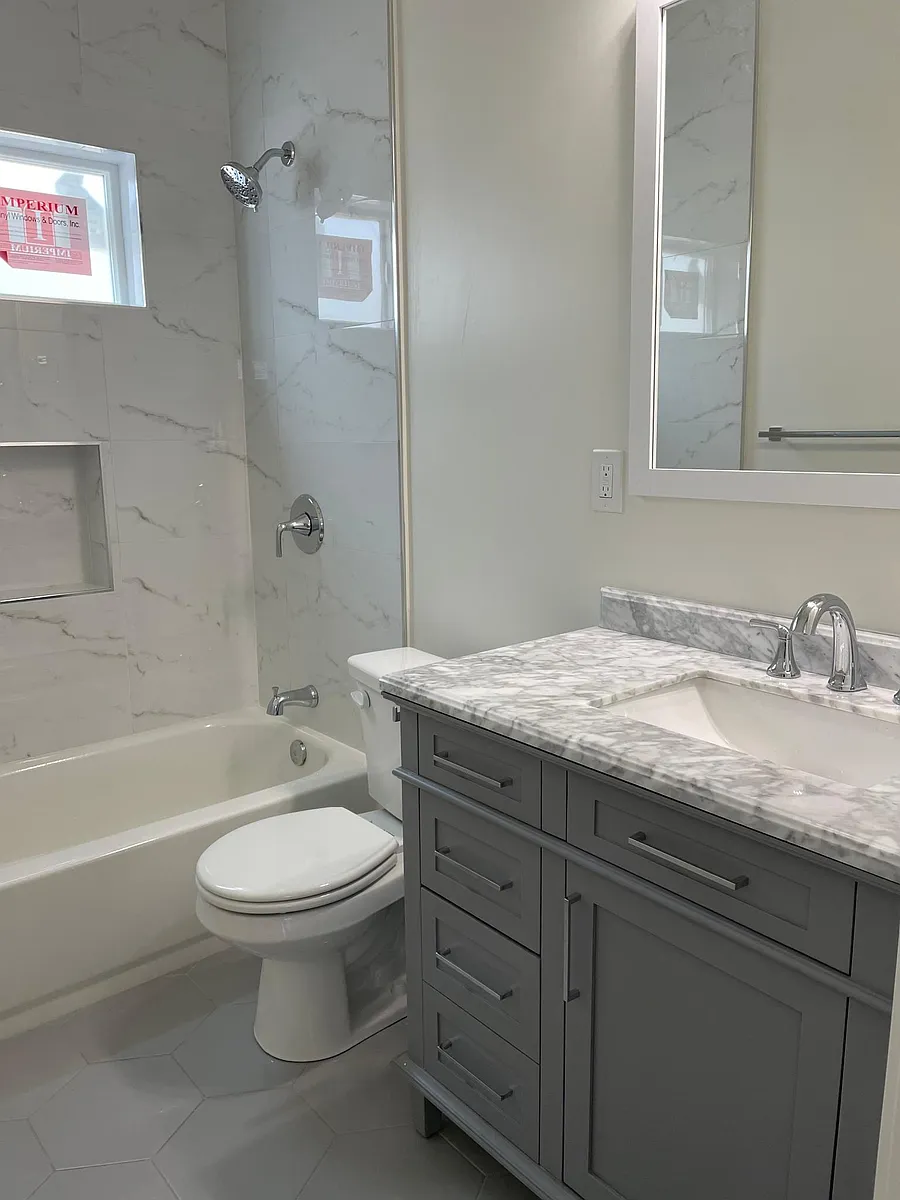 Brand new bathroom with marble counters - 16404 S Manhattan Pl