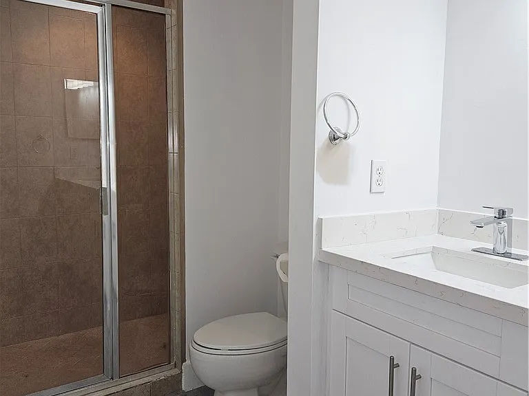 8424 Bernwood Cove Loop #1511 — Photo 10