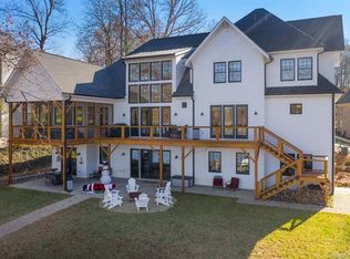 4674 Lake Shore Rd N, Denver, NC 28037