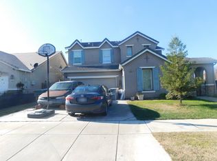 1527 Magnolia Ct, Los Banos, CA 93635