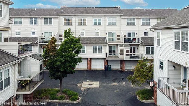 1337 S Washington Ave — Photo 3