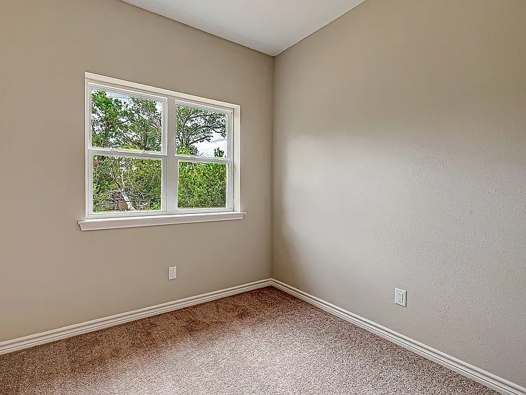 5530 Hirondel St #B — Photo 25