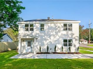 8465 Jefferson Hwy, River Ridge, LA 70123