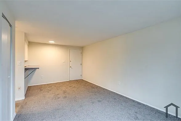 3003 Archwood Ave #AWA103 — Photo 12