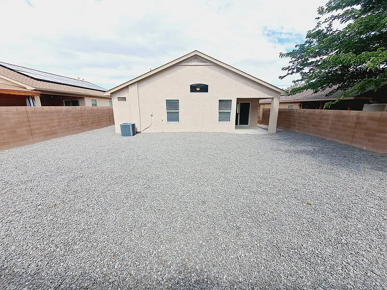 2811 Desert Sage Ave SW — Photo 35