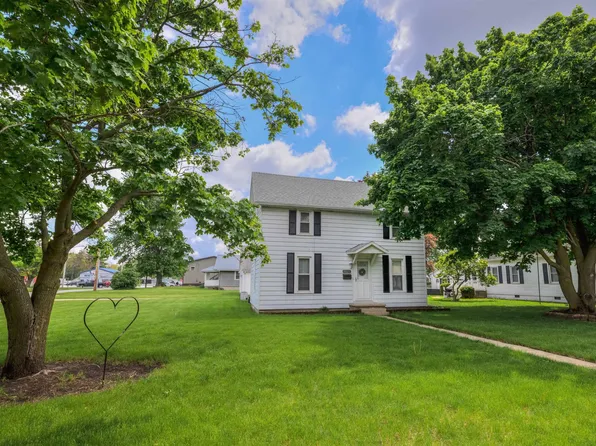 1021 N Weston St, Rensselaer, IN 47978
