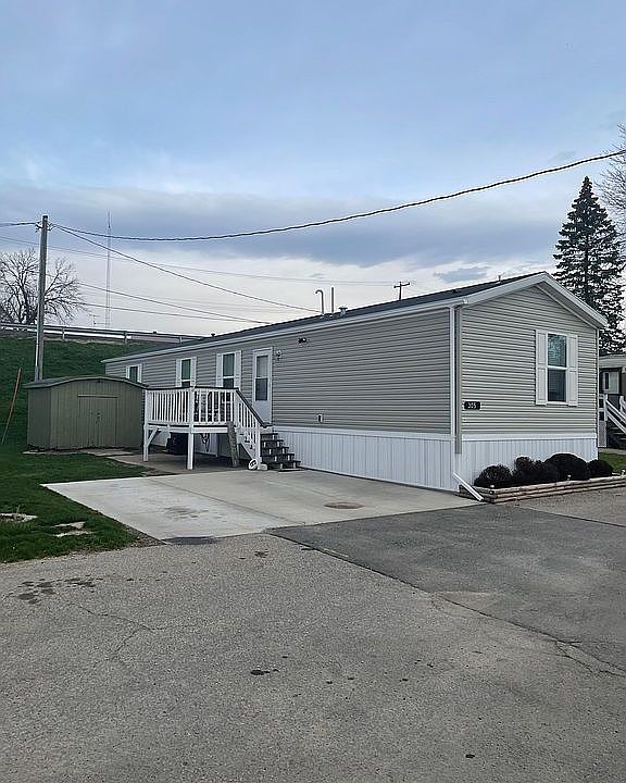 9442 Noonan St, Dubuque, IA 52003 Zillow