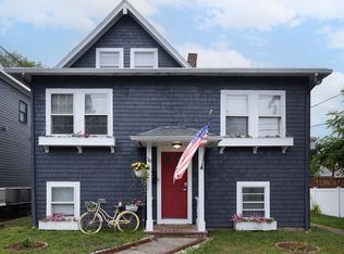 18-20 Sachem St, Quincy, MA 02170