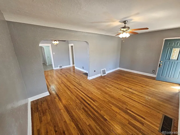 1100 S Perry St #A — Photo 2