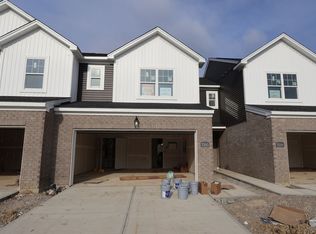 7243 Grandway Dr, West Chester, OH