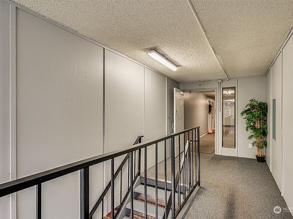 4th image of 307 NE 85th Street #J